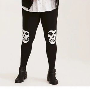 ISO Torrid Size 2 Misfits Leggings